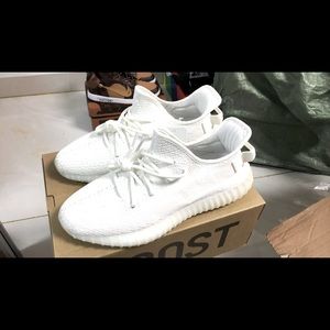 Yeezy boost 350 V2 ‘Cream White’